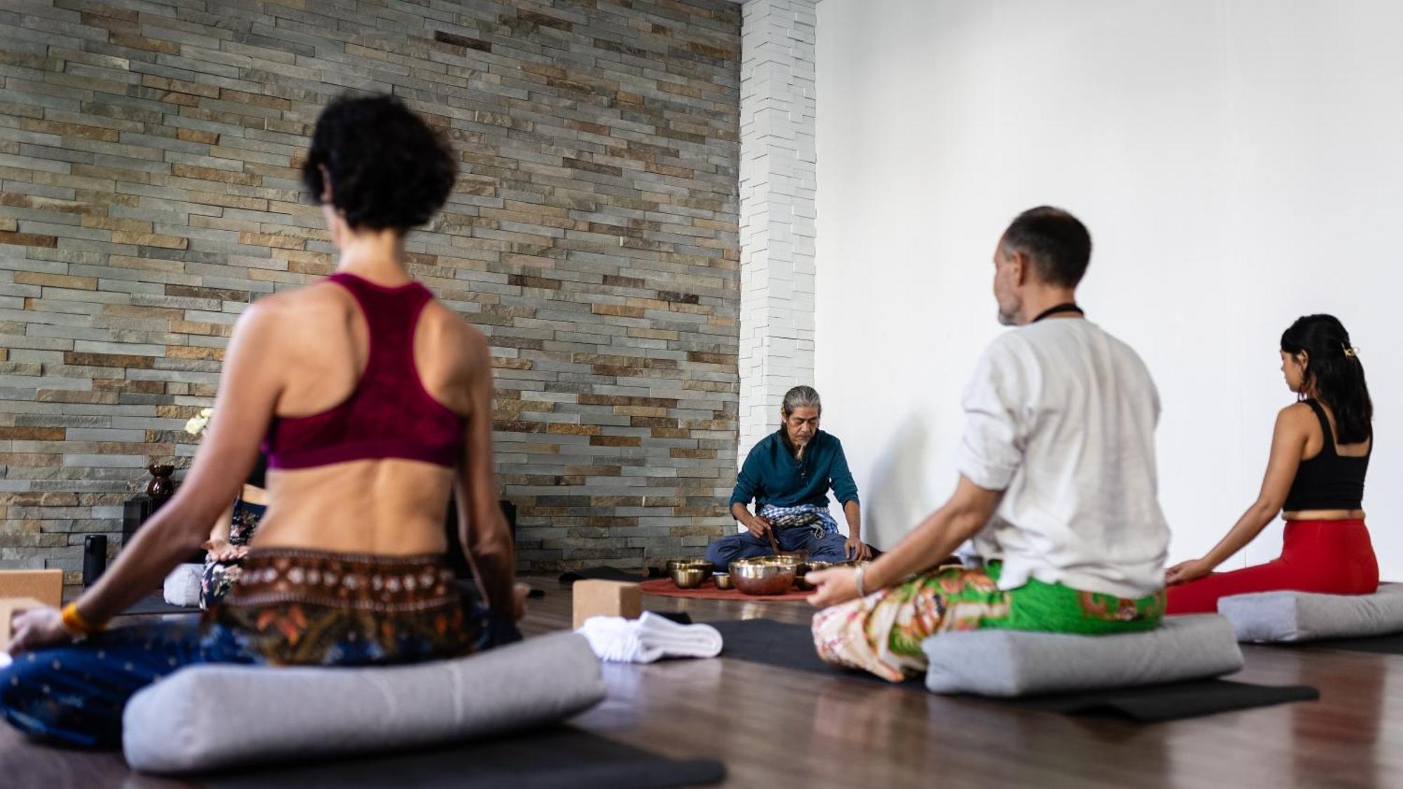Reservoir, Yoga & Wellness Retreat Сиемрип Экстерьер фото